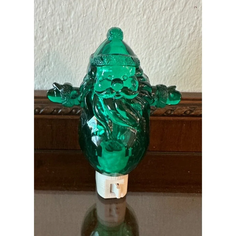 Vintage Green Plastic Santa Claus Christmas Night Light Swivel Plug‎